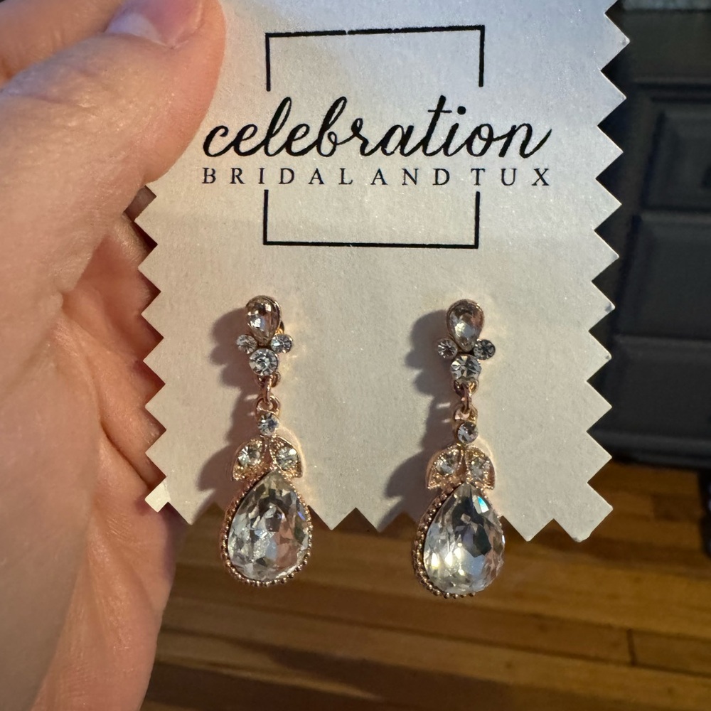 Gold Crystal Teardrop Earrings